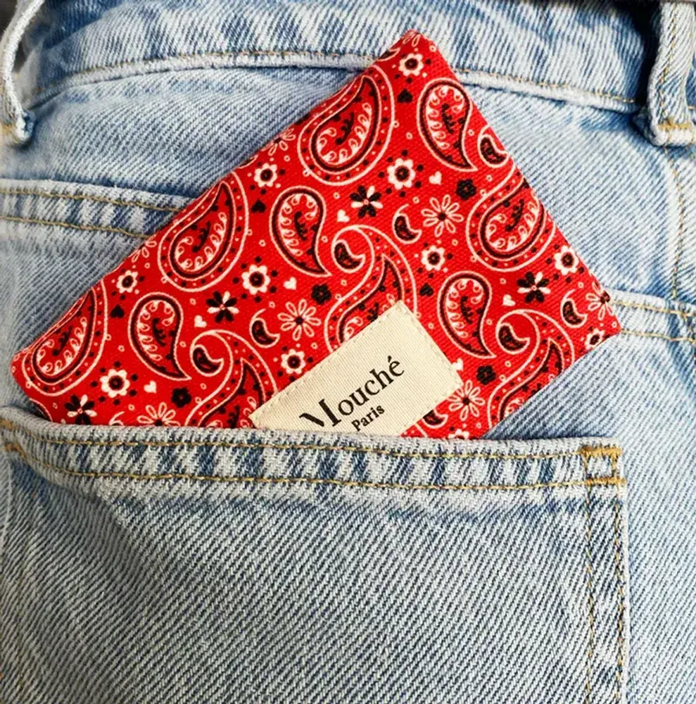 Linens - L'Essentiel pouch and its 2 tissue handkerchiefs - MOUCHÉ PARIS