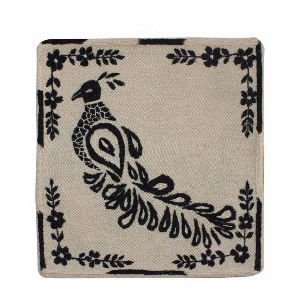 Objets de décoration - Kilims, tapis, coussins, tabourets - ORNATE