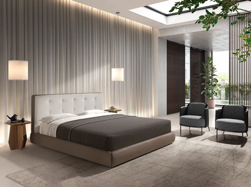 Autres tables  - Table d'angle carrée en noyer - ANGEL CERDÁ