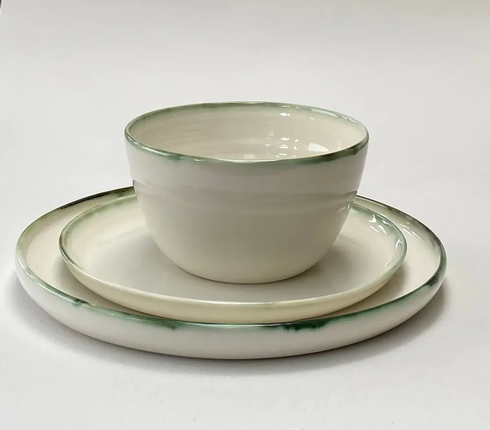 Plats et saladiers - Dinner set - EDIT JUHASZ CERAMICS