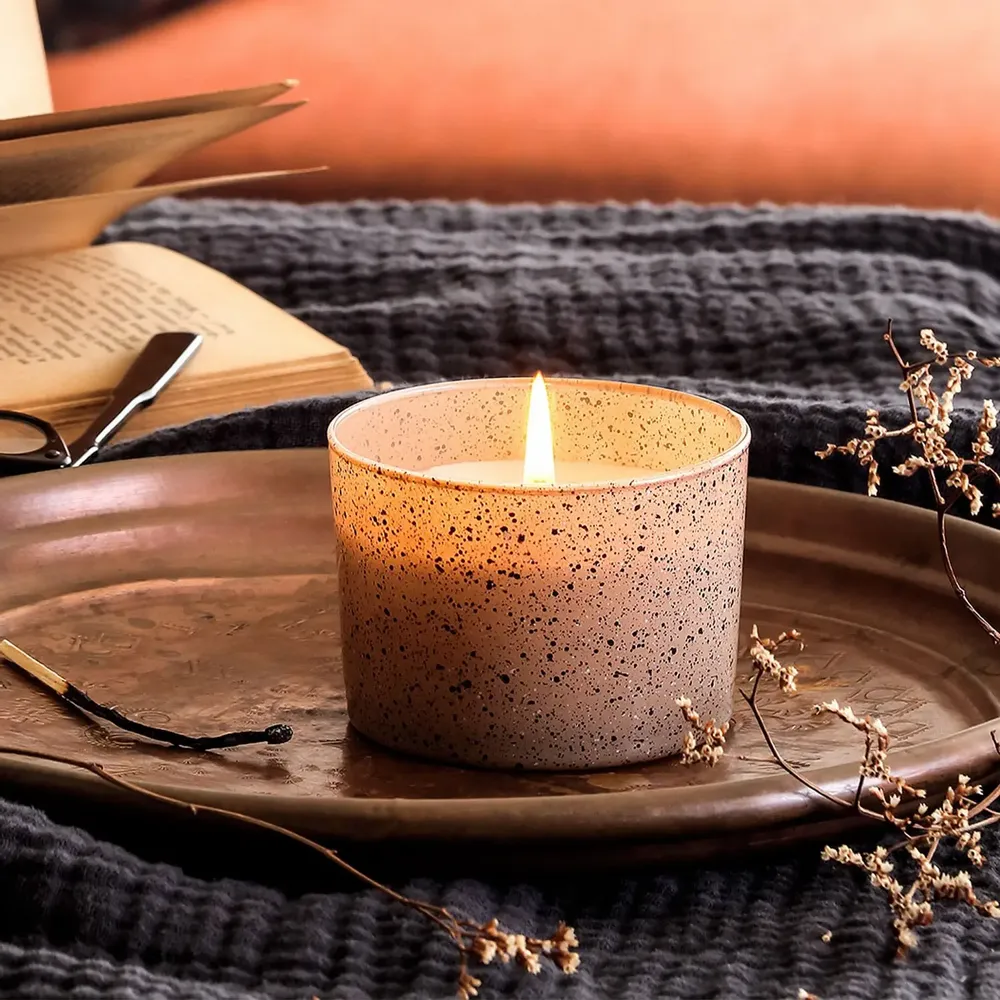 Candles - Unique Style Brown - Apple Cinnamon Scented Candle 120 g. - RUBY