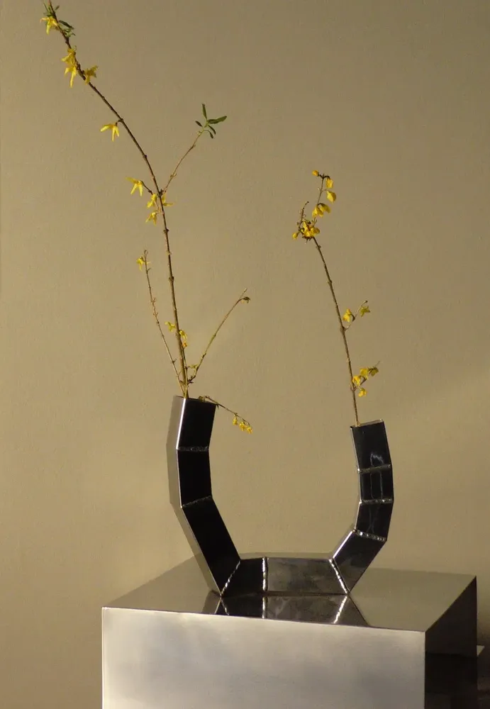Vases - "Huǒ" - IRONY ELEMENTS