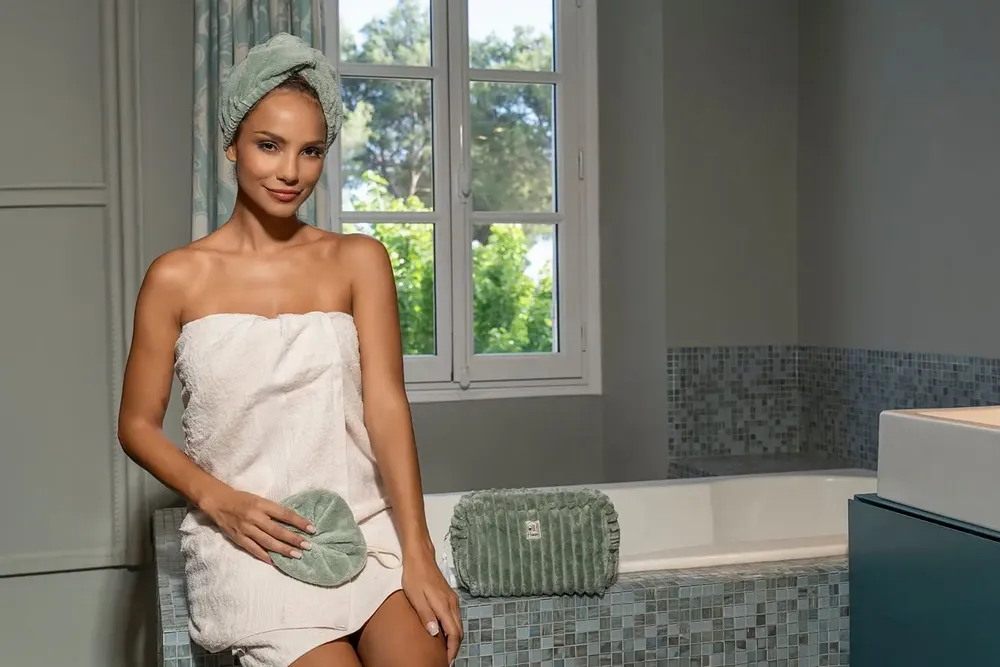 Other bath linens - Washable bamboo shower puff - POULE HOUSE