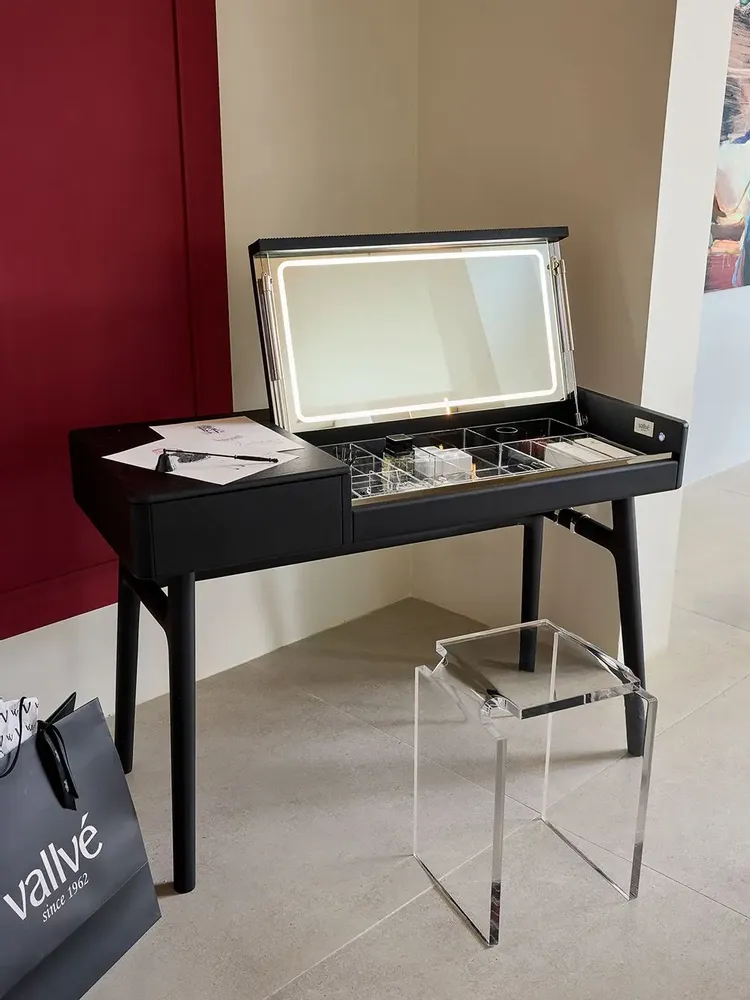Design objects - NENA - Hairdresser - VALLVÉ