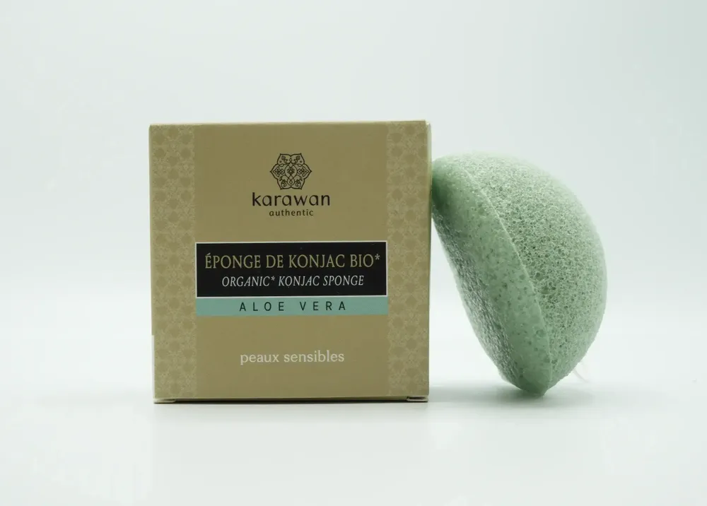 Cosmétiques - EPONGE KONJAC BIOLOGIQUE ENRICHIE À L'ALOE VERA - EN BOITE - KARAWAN AUTHENTIC
