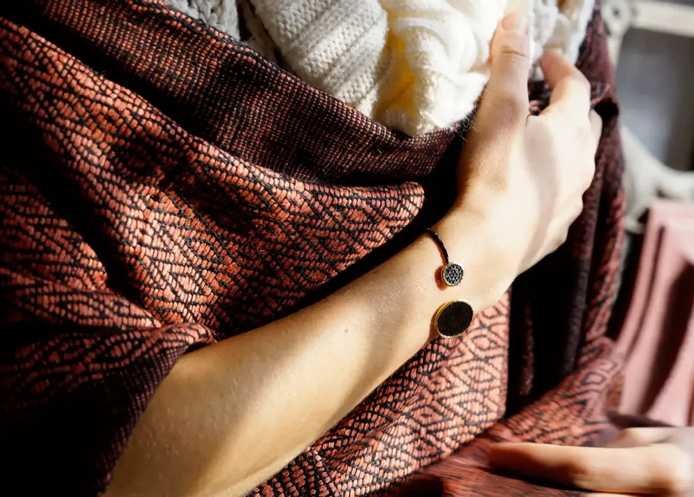 Foulards et écharpes - ETOLE EN SOIE ERI "ESHANI" ARGILE - KARAWAN AUTHENTIC