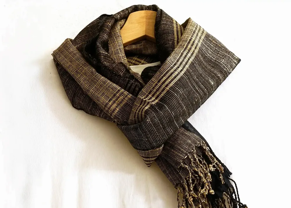Foulards et écharpes - ETOLE EN SOIE SAUVAGE "ASSAM" - KARAWAN AUTHENTIC
