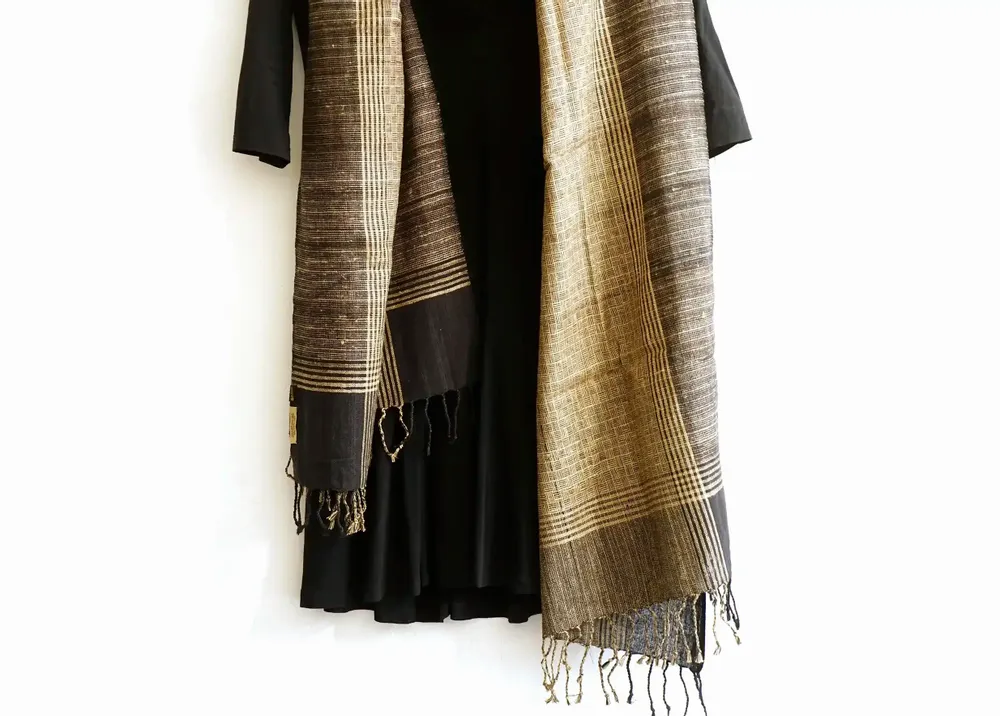 Foulards et écharpes - ETOLE EN SOIE SAUVAGE "ASSAM" - KARAWAN AUTHENTIC