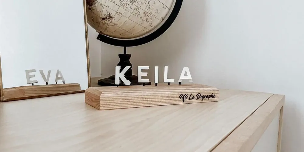 Gifts - Original digraph - optical illusion with two names - LE DIGRAPHE