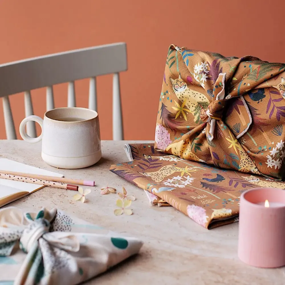 Gifts - Reusable gift wrap (furoshiki) 50 X 50 cm - PAKÉ