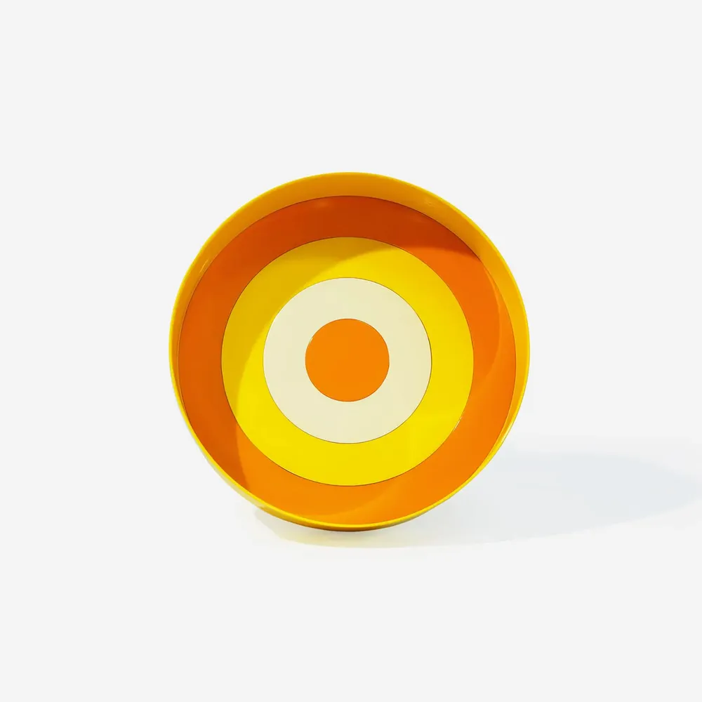 Plats et saladiers - Coupe sur pied Loop – Rythme dans la forme et la couleur - ISUWA