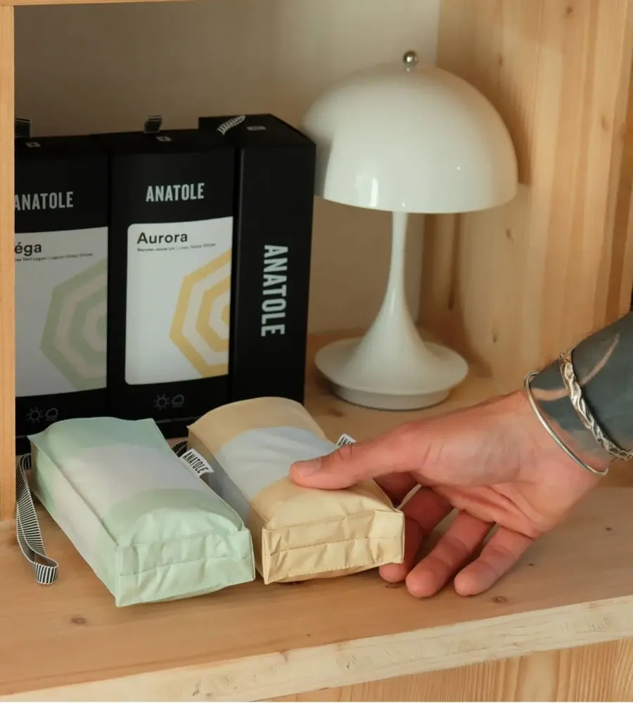 Cosmétiques - Mini parapluie-ombrelle anti-UV – Rayures Jaune Lin - Aurora - ANATOLE