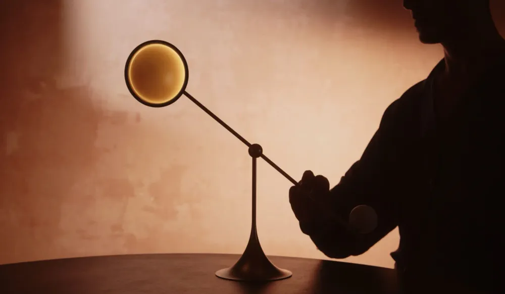 Desk lamps - Ovo Desk Lamp Silver - LUMIO