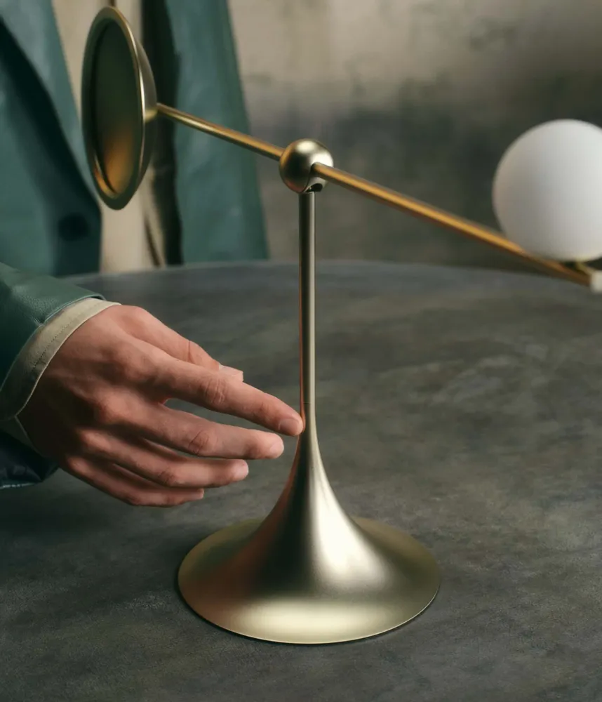 Desk lamps - Ovo Desk Lamp Silver - LUMIO