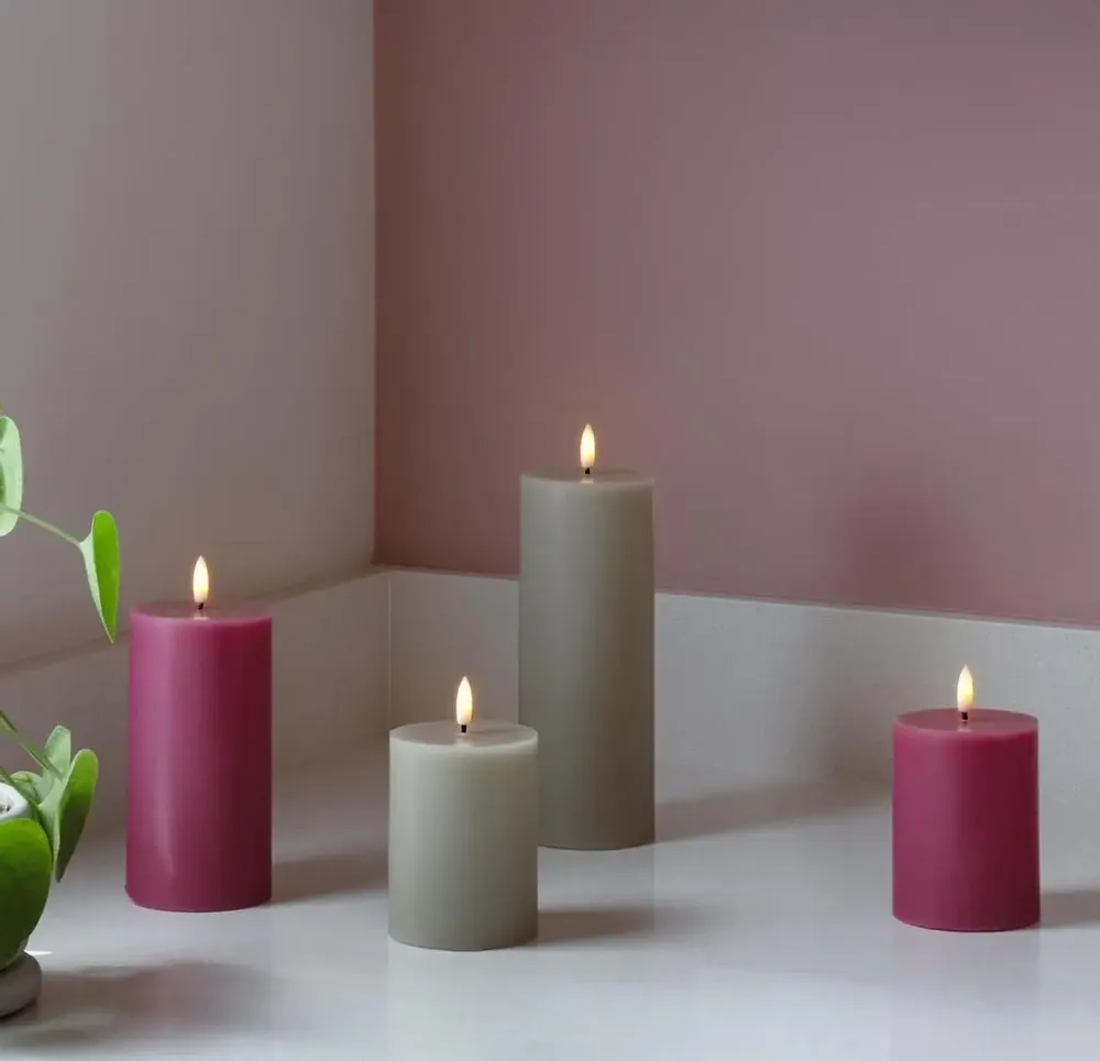 LED modules - Seasonal Colours Pillar Candles Silk - MOODS & MORE