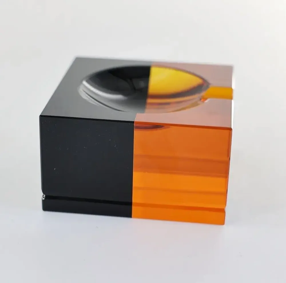 Objets de décoration - CENDRIER EN CRISTAL AMBRE/NOIR 12x12x7h - FANCY