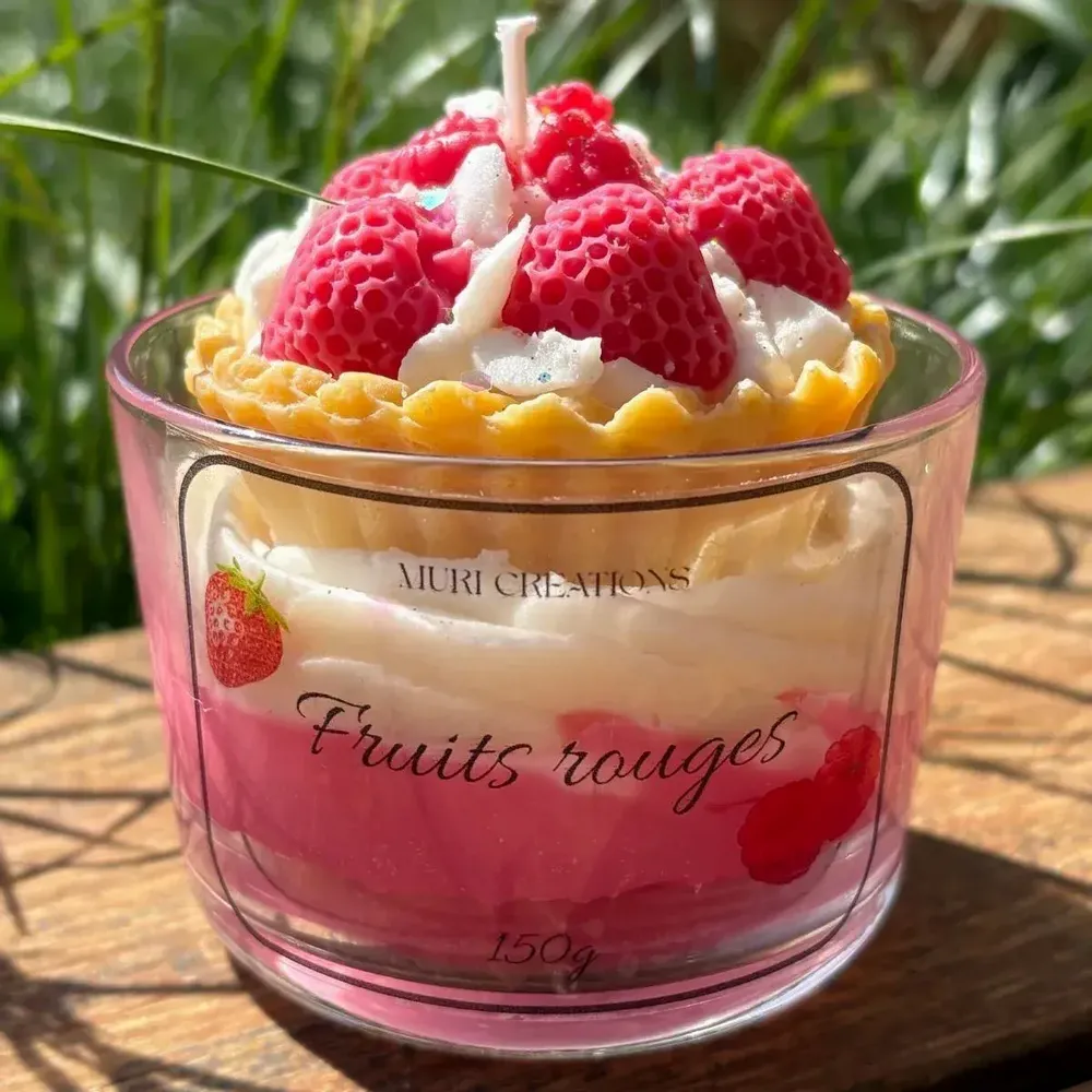 Gifts - Red Fruits Scented Candle - 150ml - MURI CREATIONS