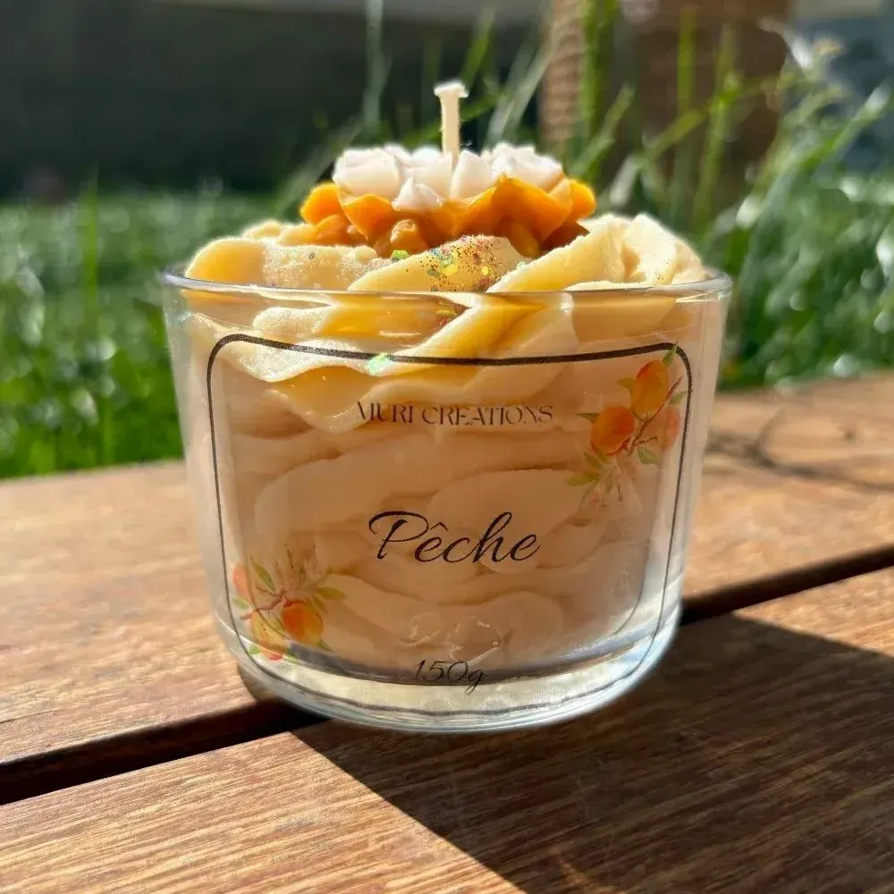 Gifts - Peach scented candle - 150ml - MURI CREATIONS
