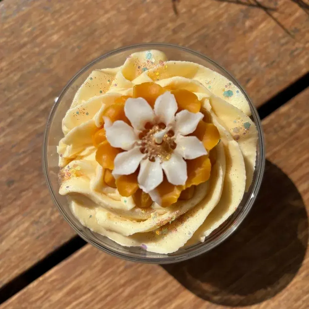 Gifts - Peach scented candle - 150ml - MURI CREATIONS