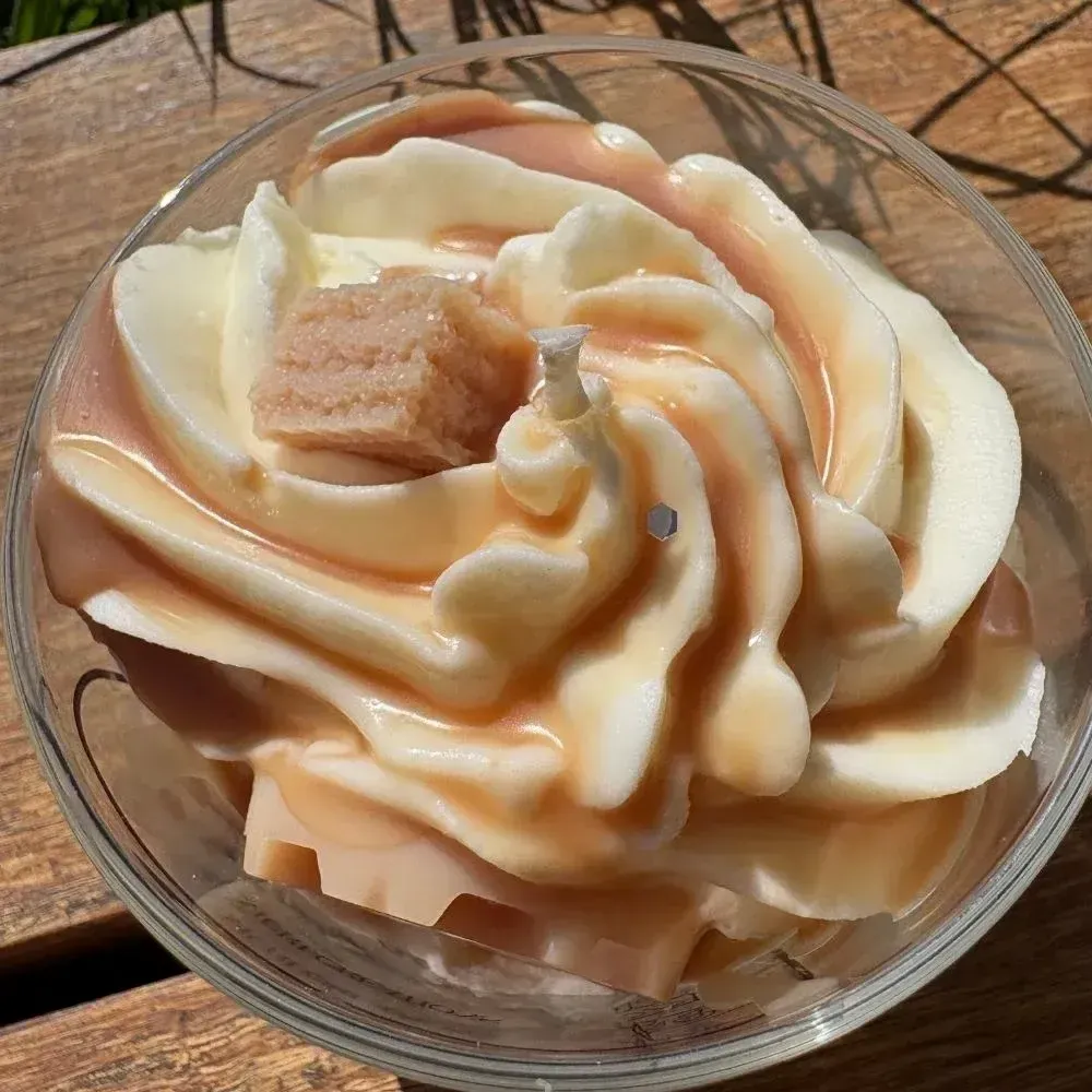 Cadeaux - Bougie parfumée Nougat blanc - 150ml - MURI CREATIONS