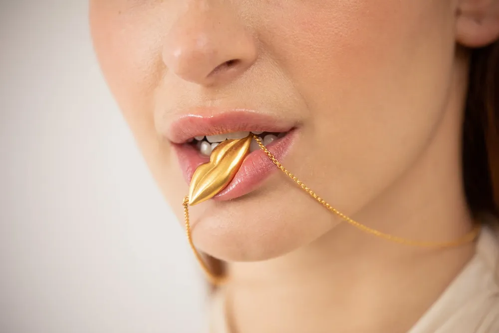 Jewelry - GOLDEN NECKLACE DALÍ, JEWELRY BY JOIDART, LIPS - JOIDART