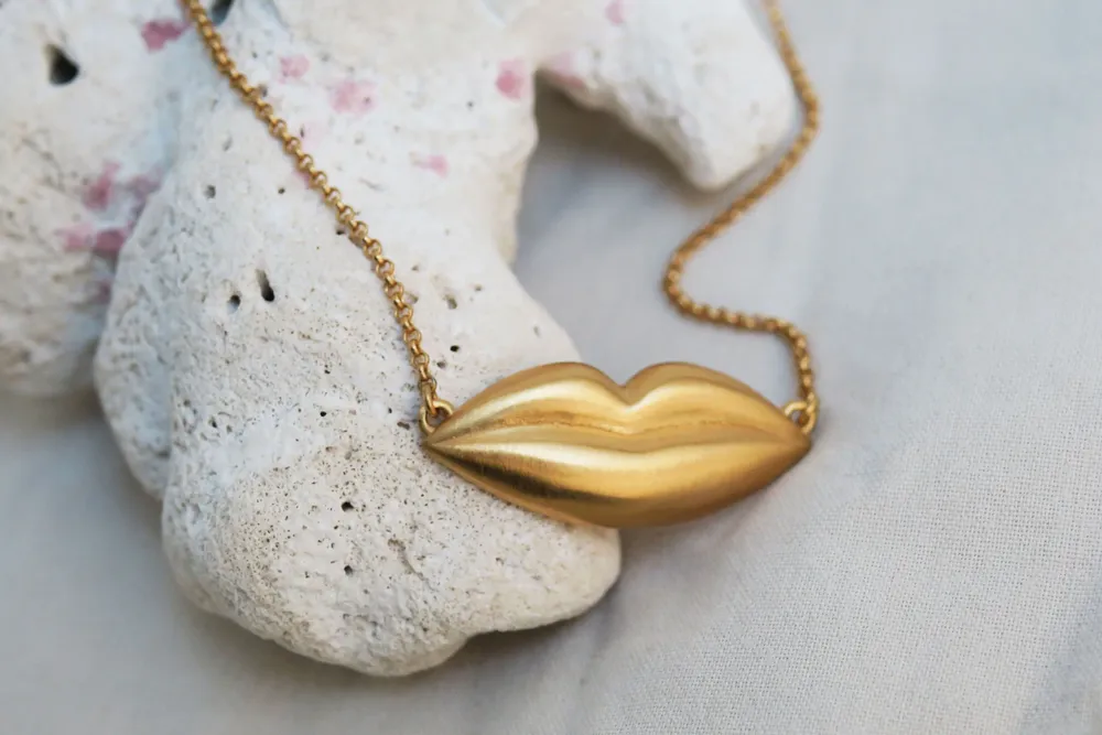 Jewelry - GOLDEN NECKLACE DALÍ, JEWELRY BY JOIDART, LIPS - JOIDART