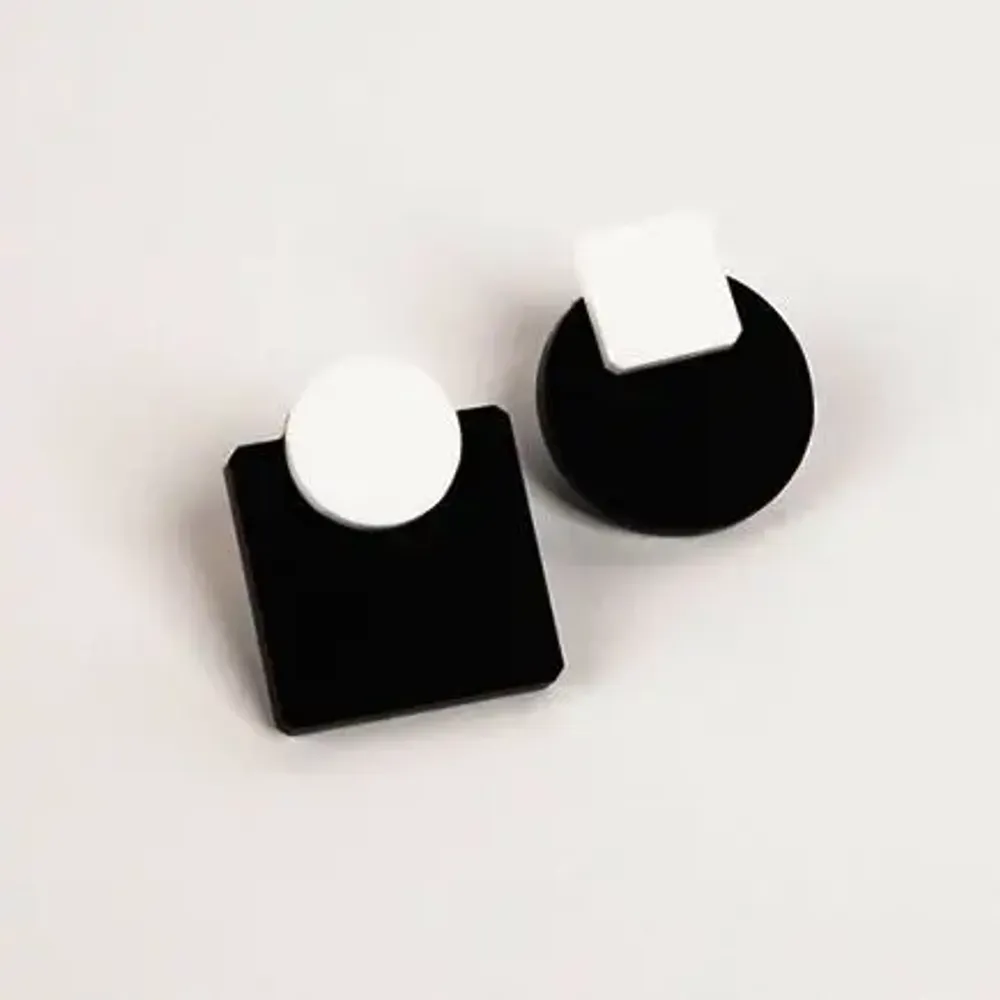 Jewelry - Glare Mini Earrings – Available in +15 sophisticated palettes - PAMELA COROMOTO