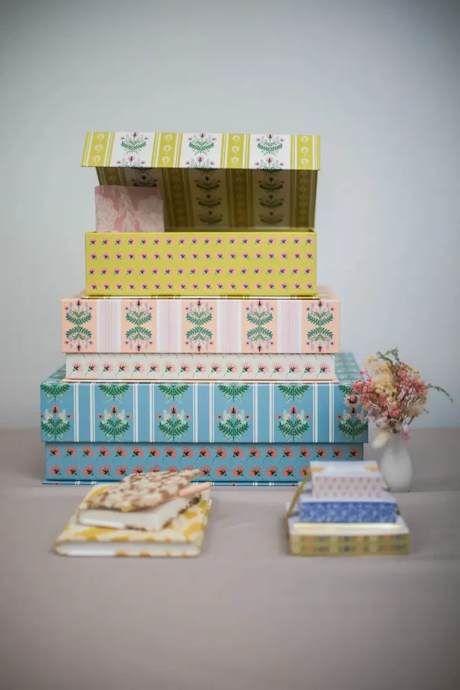 Stationery - Nested storage boxes, decorated - ESPRIT BRITISH BY MAISON ROYAL GARDEN