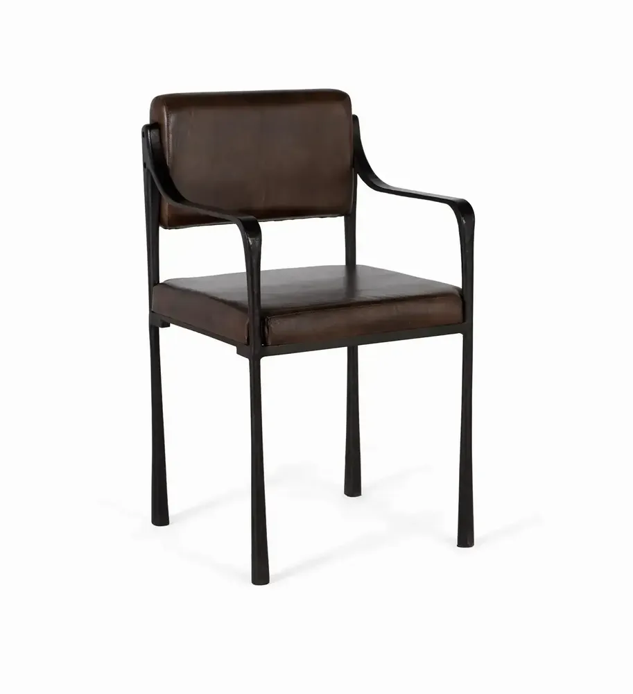 Chaises - Chaise recouverte de cuir naturel marron et pieds en métal - GINER Y COLOMER