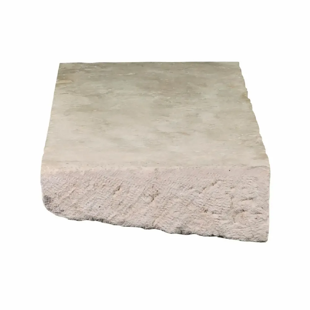 Cheminées - Dalle en pierre calcaire blanc cassé – Sobriété minérale Wabi-Sabi - MAISON LEON VAN DEN BOGAERT ANTIQUE FIREPLACES AND RECLAIMED DECORATIVE ELEMENTS