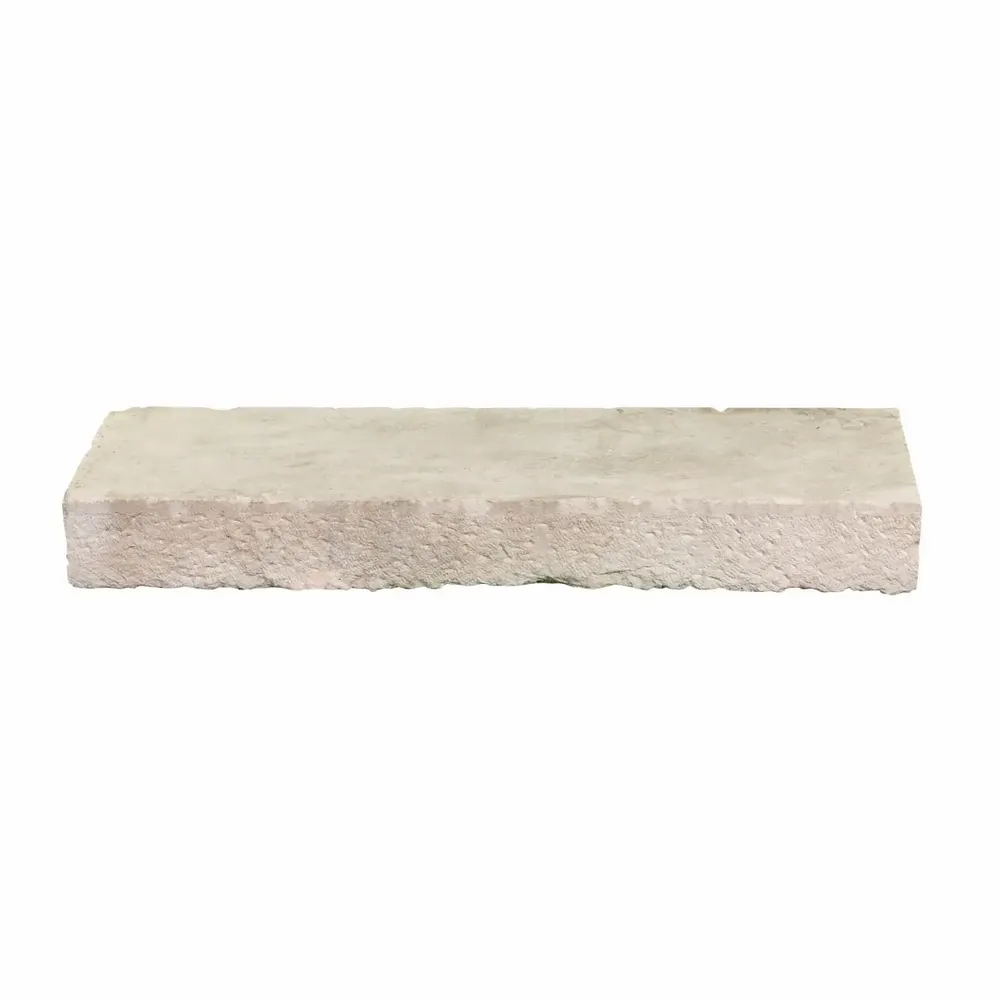 Cheminées - Dalle en pierre calcaire blanc cassé – Sobriété minérale Wabi-Sabi - MAISON LEON VAN DEN BOGAERT ANTIQUE FIREPLACES AND RECLAIMED DECORATIVE ELEMENTS