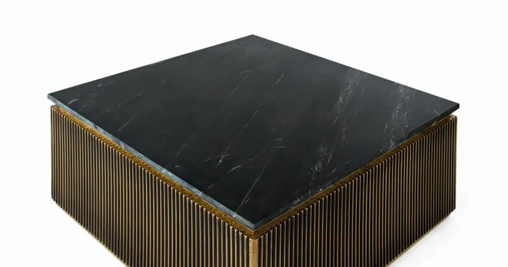 Tables basses - Table basse en bois recouverte de bronze et plateau en marbre - GINER Y COLOMER