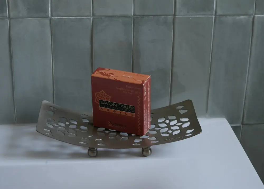 Soap dishes - SMOOTH BRASS BATHROOM HOLDER 'OSMAN' - KARAWAN AUTHENTIC