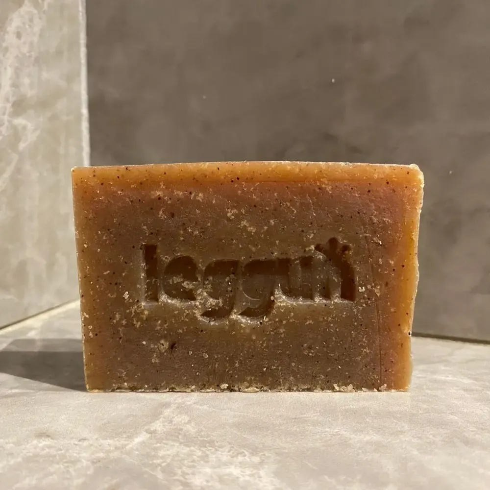 Soaps - Organic apricot scrub - LEGGUN