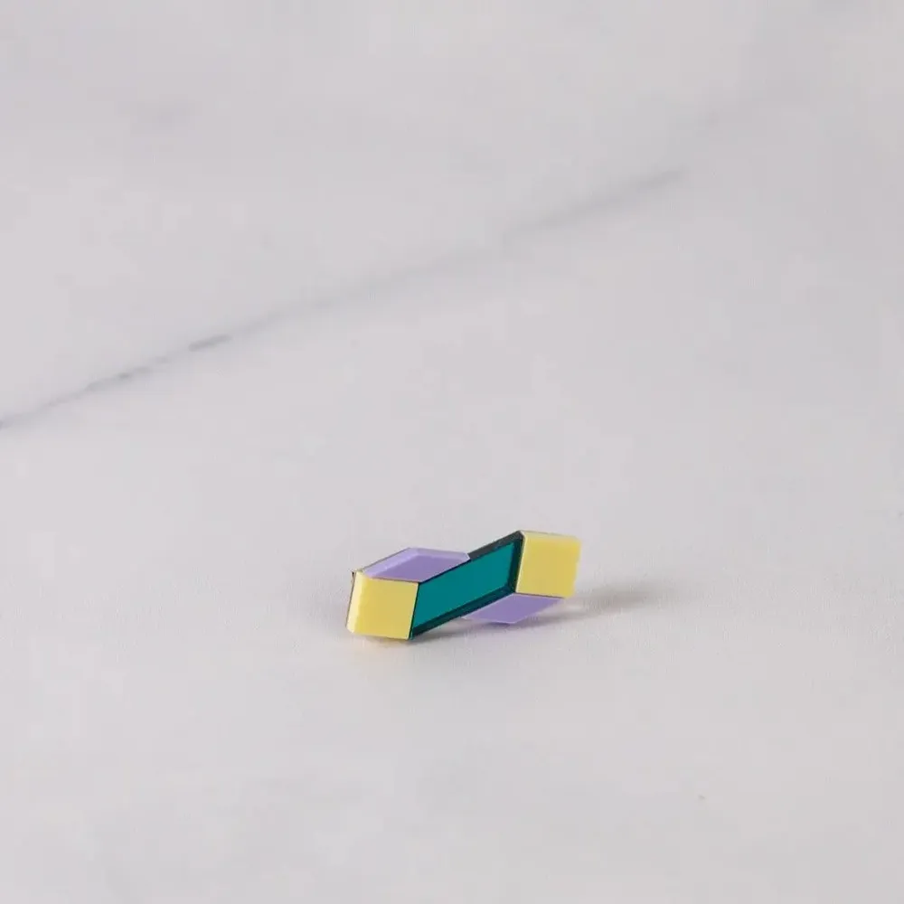 Children's apparel - Prisma Pin Small – Geometric Hair & Style Accessory for Everyday Flair - PAMELA COROMOTO