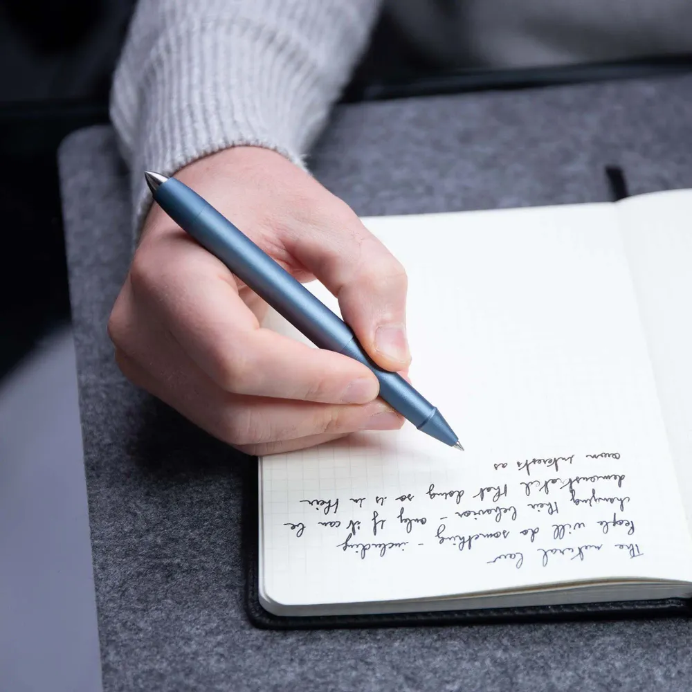 Pens and pencils - Hoverpen Future - NOVIUM