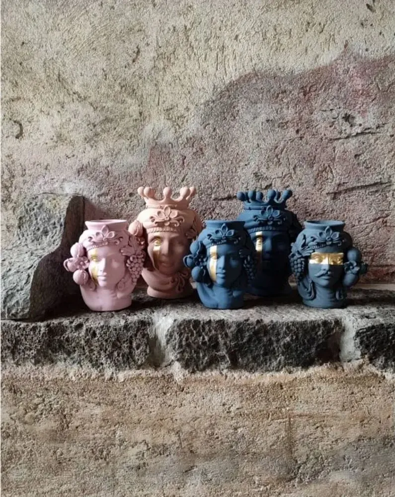 Sculptures, statuettes and miniatures - CATANIA - MOSCHE BIANCHE
