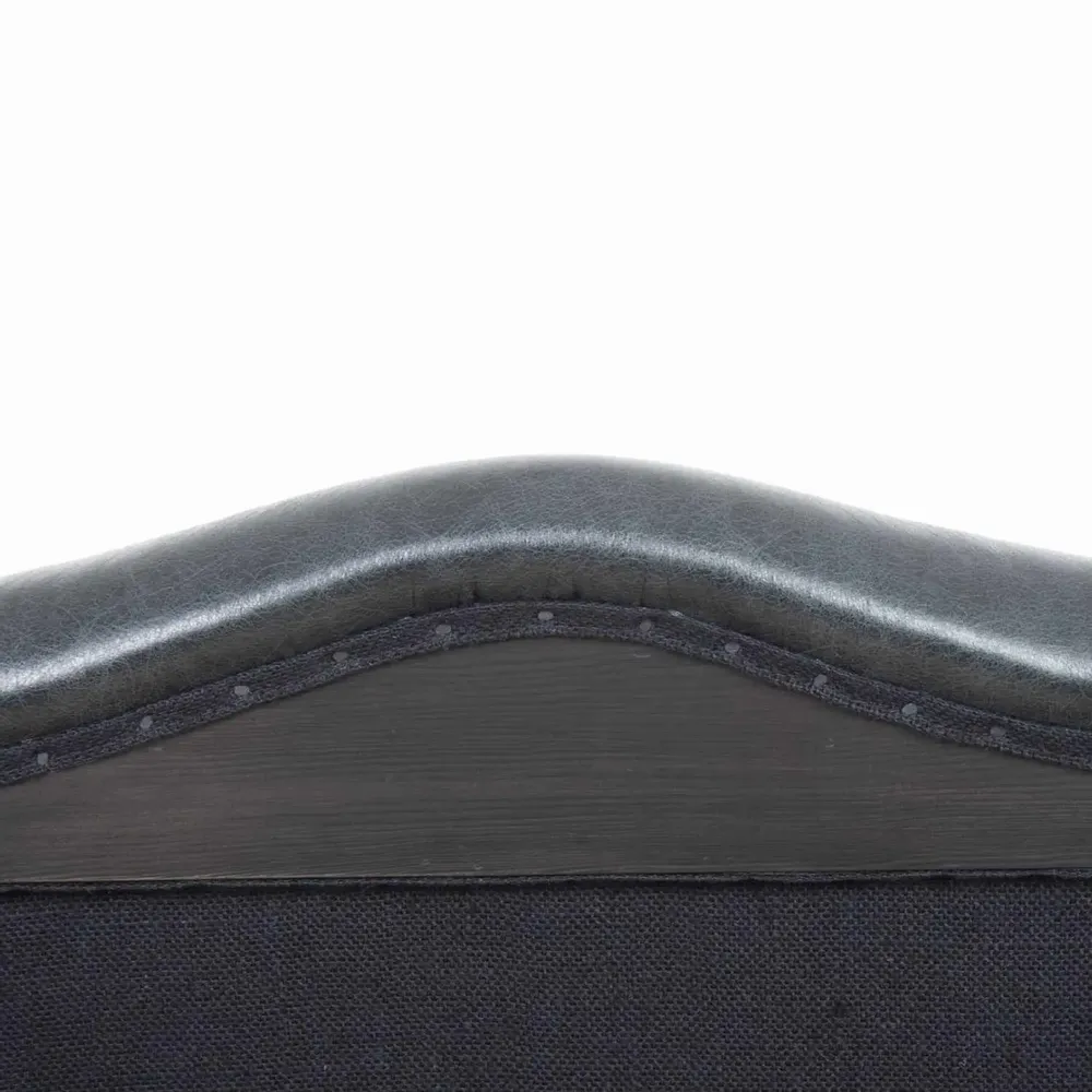 Chairs for hospitalities & contracts - Dover Essence Noir |Armchair - CREARTE COLLECTIONS