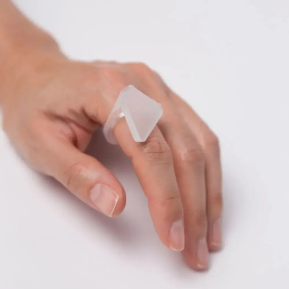 Jewelry - Ode to the Lightness Ring - Available in 8 translucent palettes - PAMELA COROMOTO