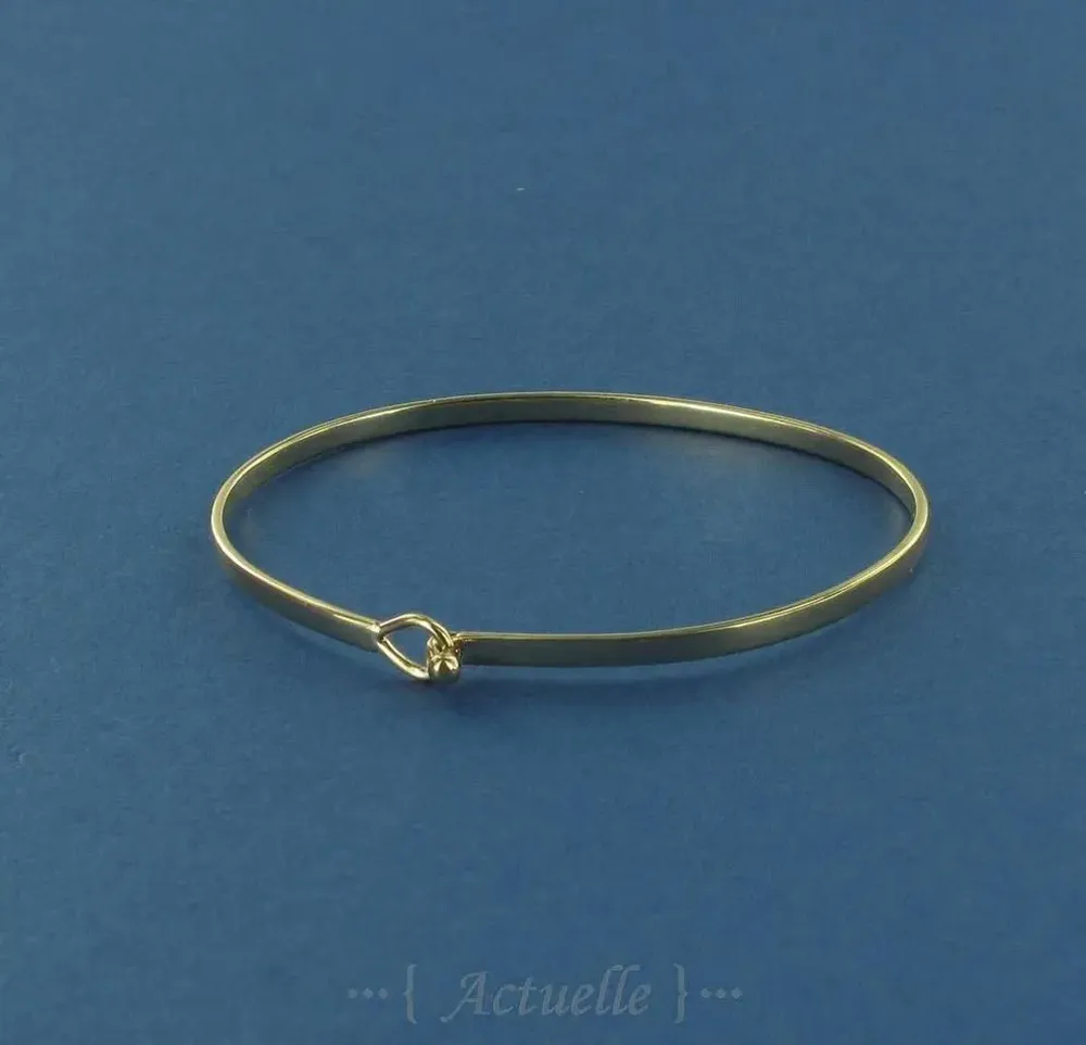 Jewelry - Buckle and Ball Clasp Bangle - ACTUELLE