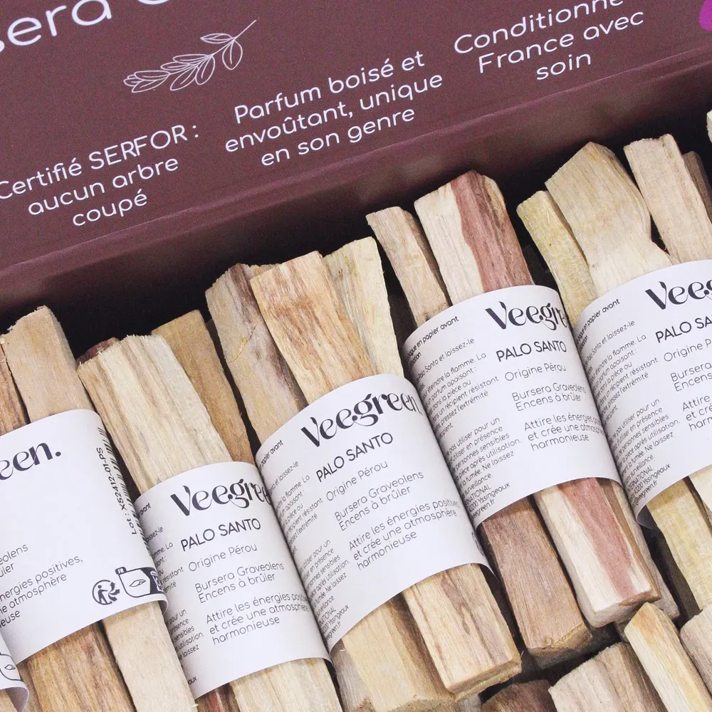 Decorative objects - Ready to sell — 60 bags of 5 Palo Santo Veegreen sticks - VEEGREEN