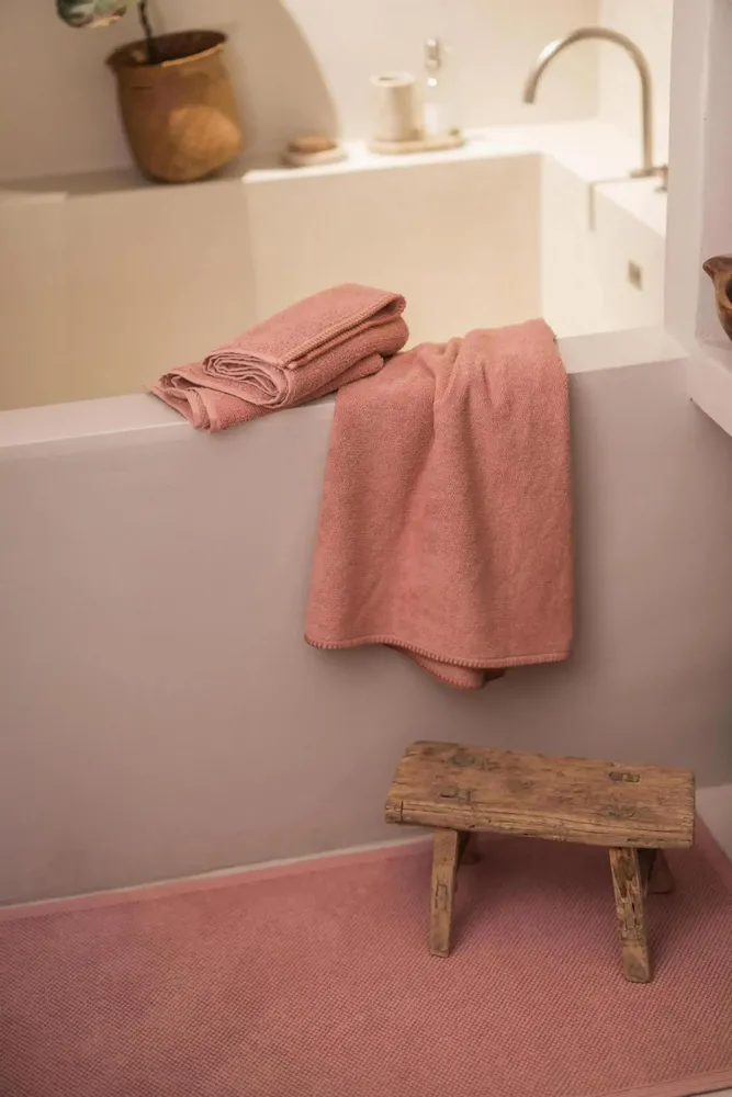 Autres linges de bain - Tapis de bain uni Etia Azalée 54 x 64 - MAISON VIVARAISE - SDE VIVARAISE WINKLER