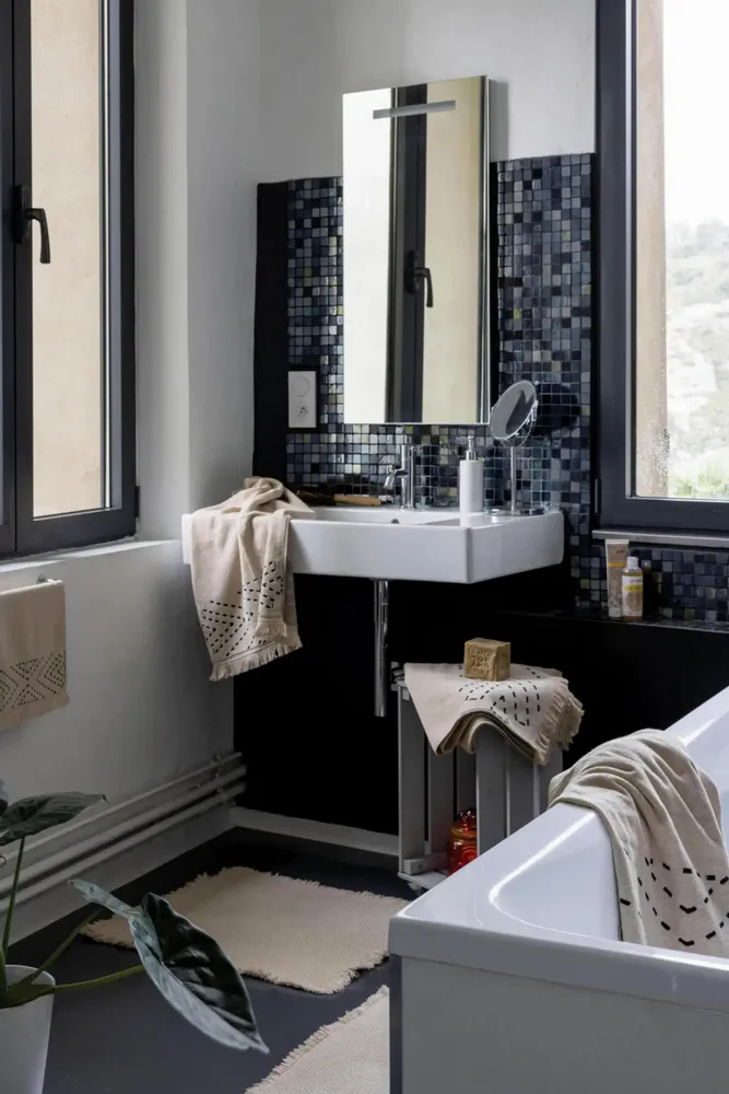 Other bath linens - Elly Bath Mat Lin 54 X 110 - MAISON VIVARAISE - SDE VIVARAISE WINKLER