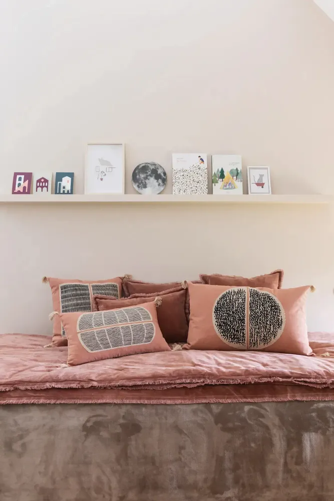 Throw blankets - Plain Fara Throw Bois de rose 135 X 200 - MAISON VIVARAISE - SDE VIVARAISE WINKLER