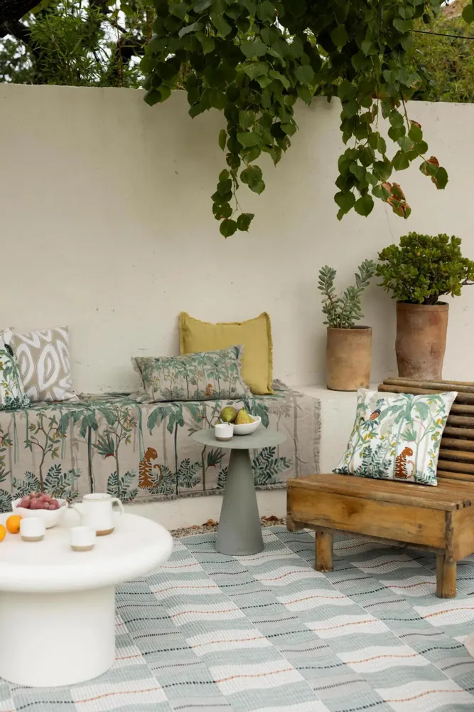 Coussins - Coussin brodé Raja Multico 45 x 45 - MAISON VIVARAISE - SDE VIVARAISE WINKLER