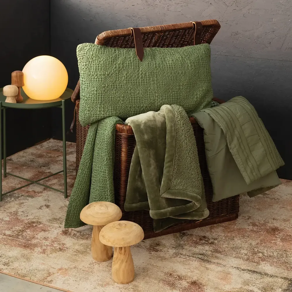 Bed linens - Michka Bed Throw Amande 220 X 240 - MAISON VIVARAISE - SDE VIVARAISE WINKLER