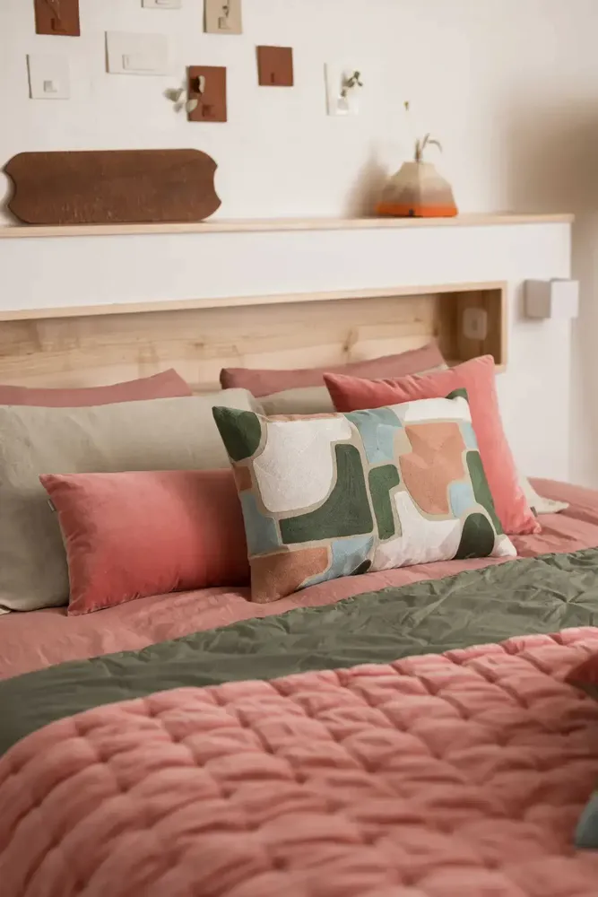 Cushions - Plain Cushion Elise Pêche 30 X 50 - MAISON VIVARAISE - SDE VIVARAISE WINKLER