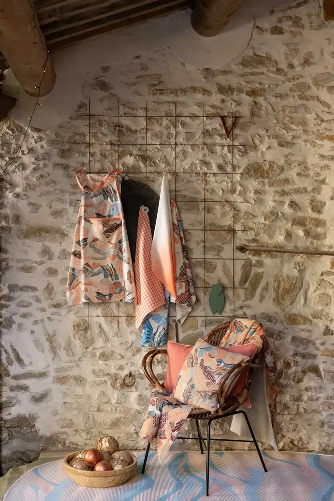 Tabliers de cuisine - Tablier de cuisine recyclé Dori avec poche Pêche 72 x 85 - MAISON VIVARAISE - SDE VIVARAISE WINKLER