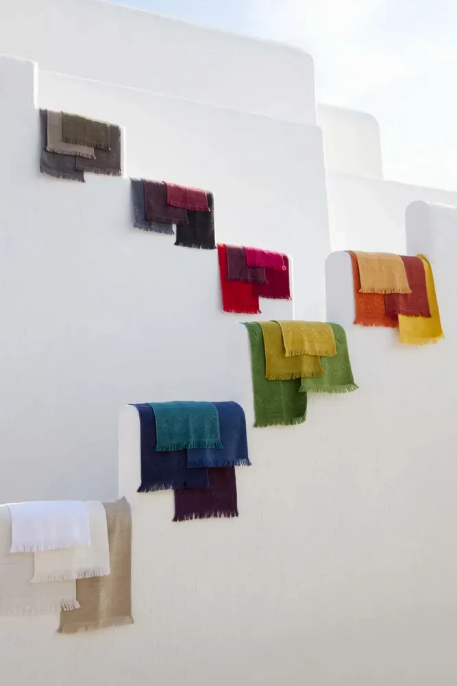 Bath towels - Zoé Guest Towel Carbone 30 X 50 - MAISON VIVARAISE - SDE VIVARAISE WINKLER