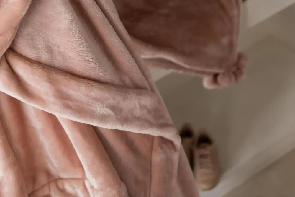 Plaids - Plaid Tender Aubepine 150 x 200 - MAISON VIVARAISE - SDE VIVARAISE WINKLER